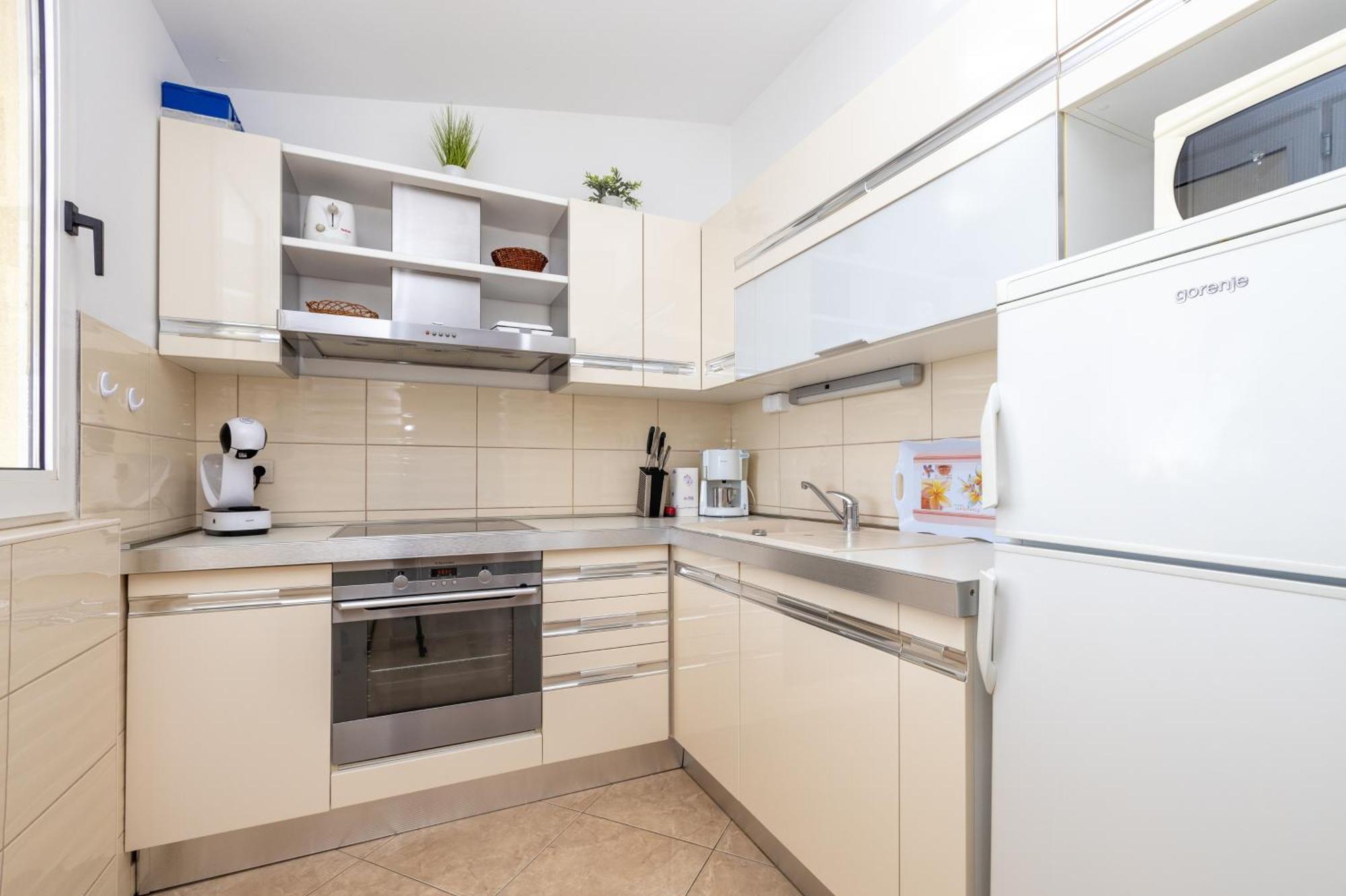 Apartments By The Sea Duce, Omis - 946 Exterior foto