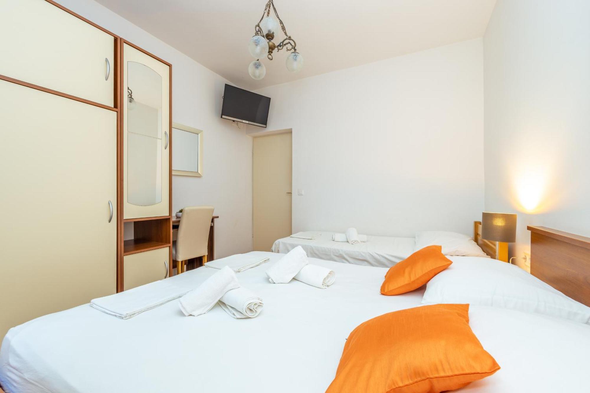 Apartments By The Sea Duce, Omis - 946 Habitación foto